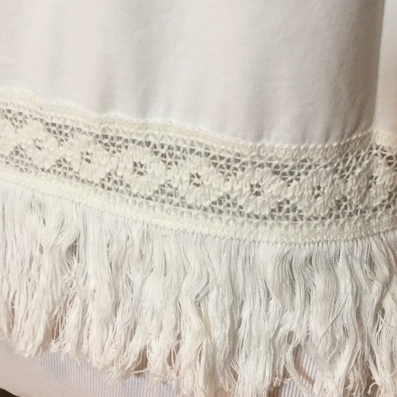 BOHO WHITE SHORT SLEEVE FRINGE BLOUSE - Picture 6 of 6